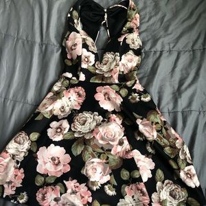 Size small Floral dress